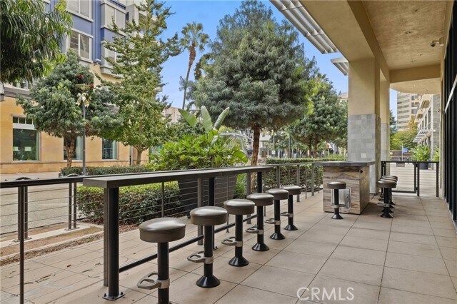 Building Photo - 133 The Promenade N