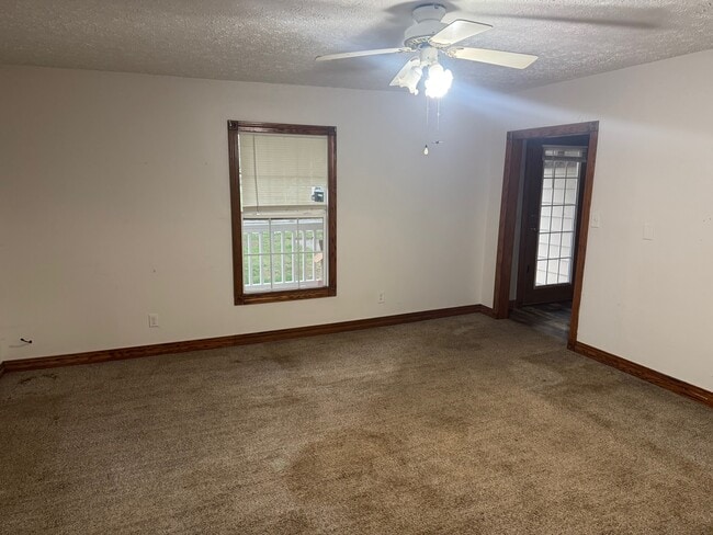 Building Photo - 608 Brevard St