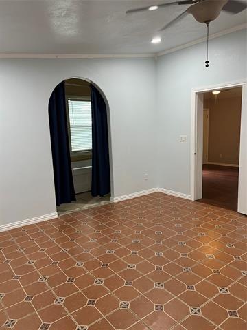 Building Photo - 7489 Red Bud Ln