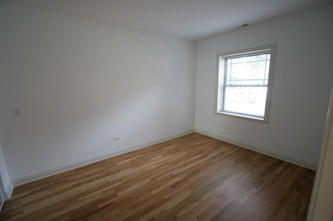 Floorplan - 5401-5405 S. Drexel Boulevard