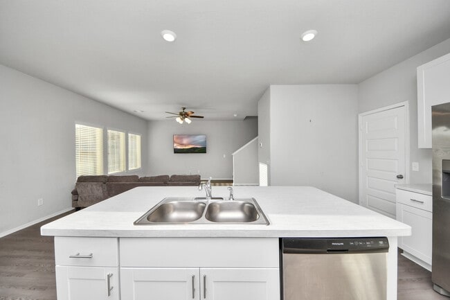 Building Photo - 21738 Rustic River Ranch Ave