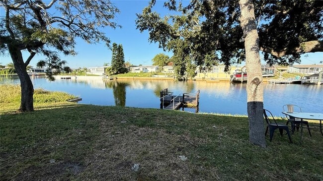 Building Photo - 12611 1st Isle