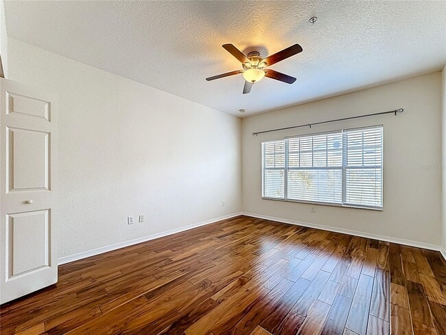 Building Photo - 2586 Grand Central Pkwy