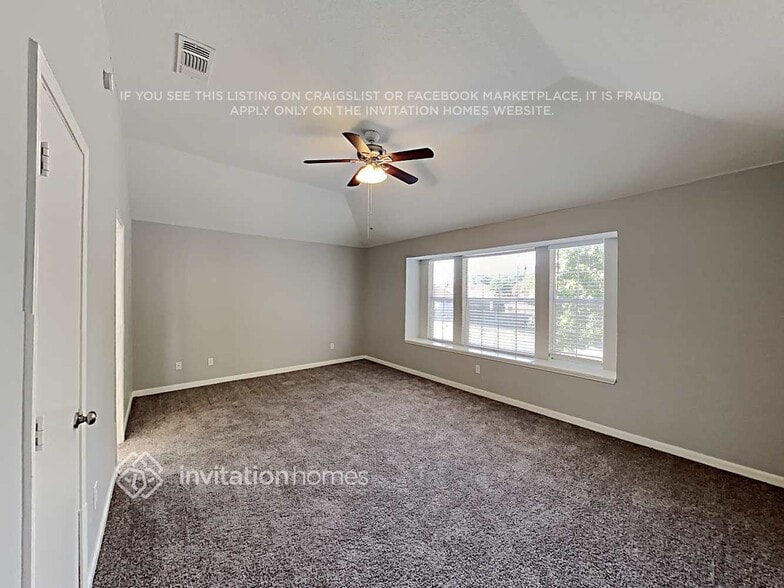 Building Photo - 2841 Garden Grove Rd