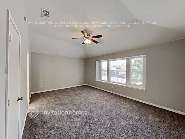 Building Photo - 2841 Garden Grove Rd