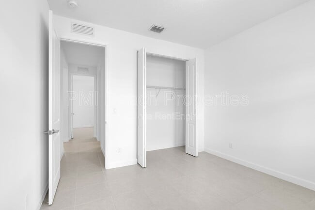 Building Photo - 1799 Wandering Willow Wy