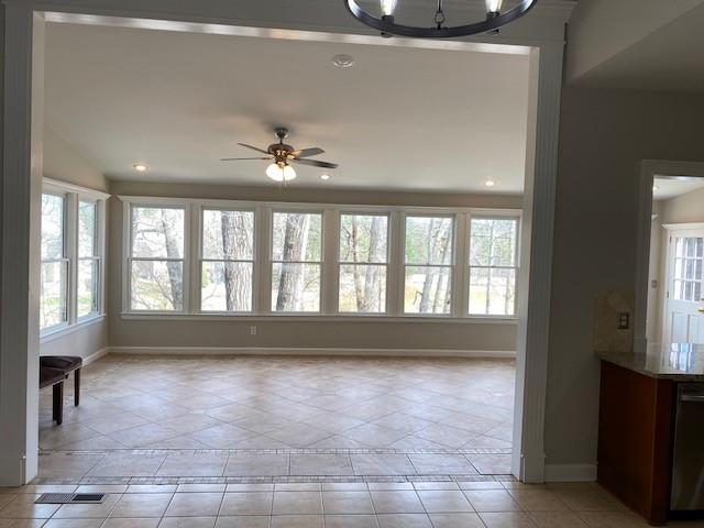 Building Photo - 810 Winding Bridge Way