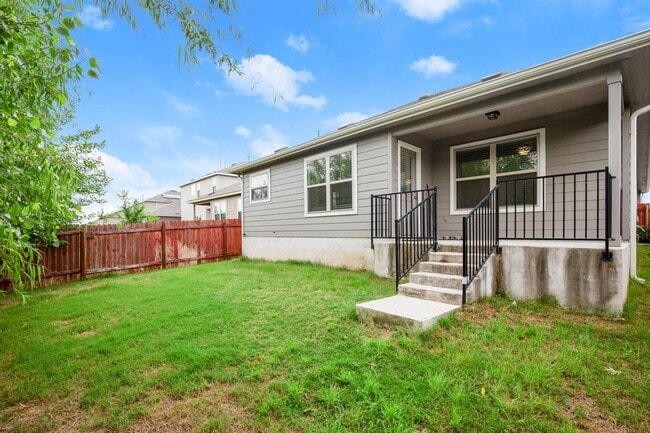 Building Photo - 4000 Fort Collins Way