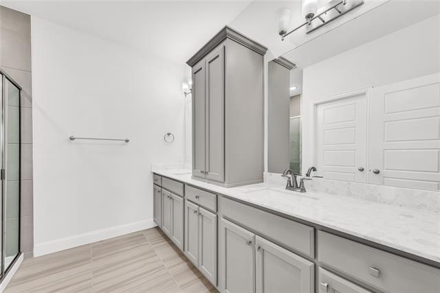 Building Photo - 4717 Piedras Lanzar Dr