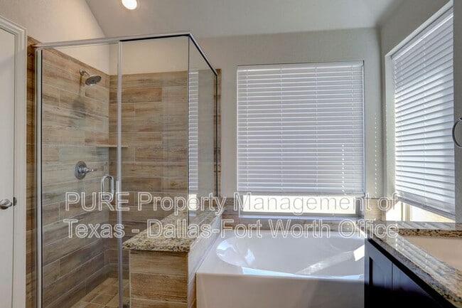 Building Photo - 807 Mary Lee Ln