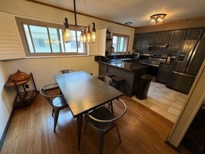 Building Photo - Fully Furnished Condo in the Heart of San Diego | 2 Parking Spaces, In-Unit Laundry, & Luxury Ame...