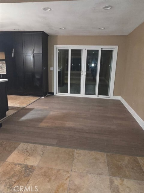 Building Photo - 23608 Decorah Rd