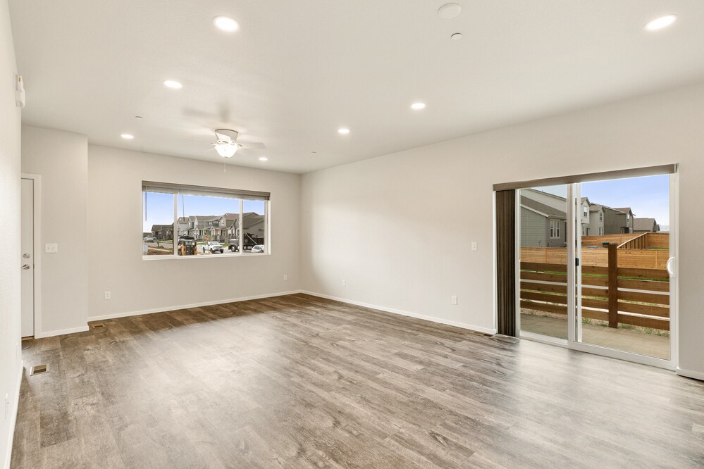 Living Room - 2726 Barnstormer St