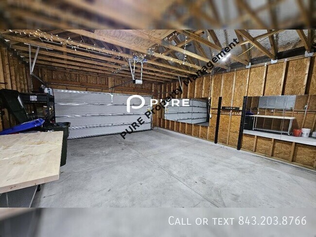 Building Photo - 203 Magnolia Garden Dr