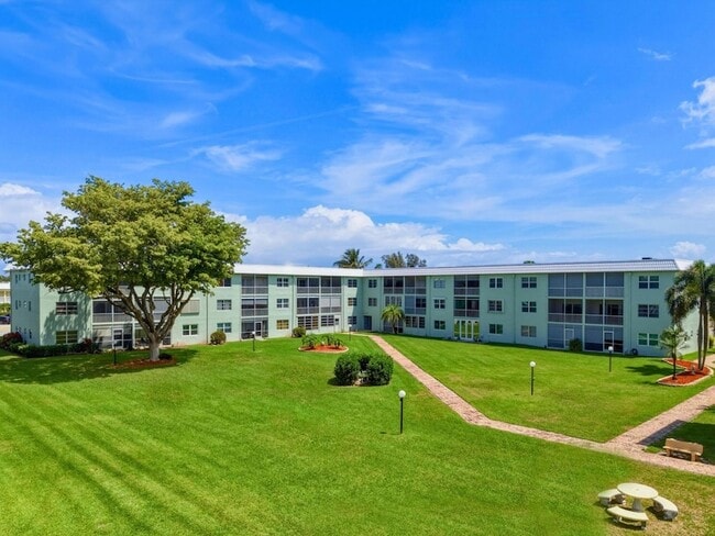 Building Photo - 9810 Marina Blvd
