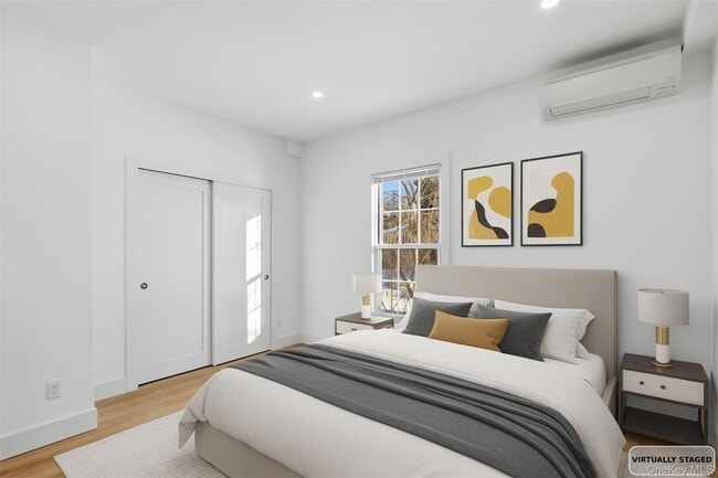 Building Photo - 134 E Main St