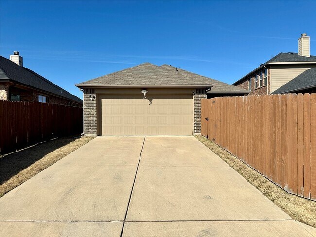 Building Photo - 3003 Rosemount Ln
