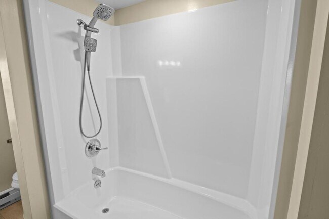 Building Photo - 118 Agape Wy