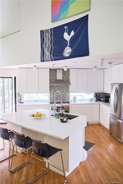 Building Photo - 194 Pleasant Ridge Rd