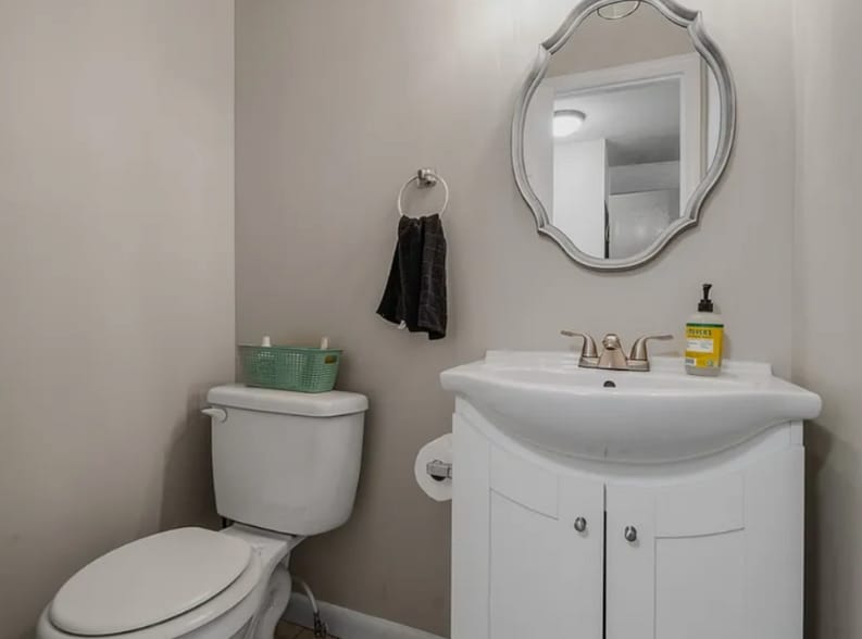 Building Photo - 301 Deerpoint Dr