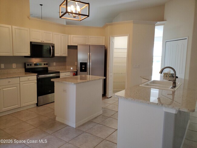 Building Photo - 1804 Abbeyridge Dr
