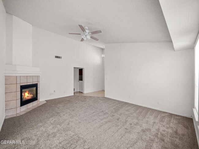 Building Photo - 5416 Roger Maris Dr