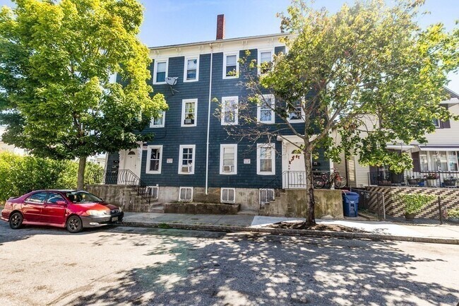 Building Photo - 8 Acushnet Ave