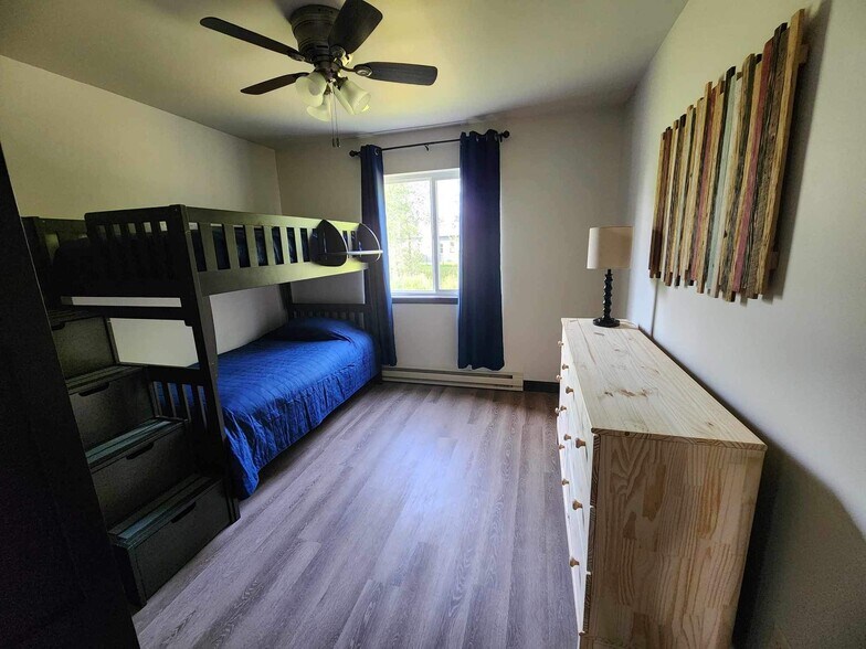 Building Photo - 5210 Christopher Dr