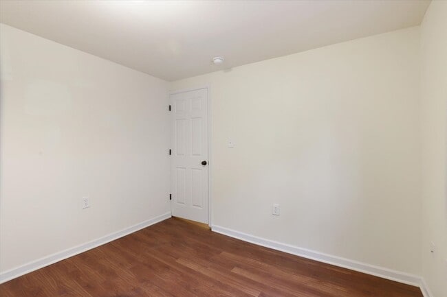 Building Photo - Coming Soon Spacious Four Bedroom Beauty L...