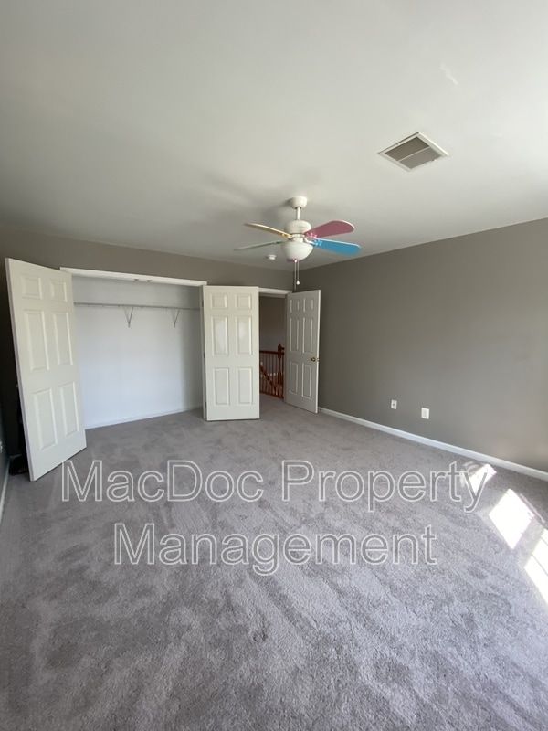 Building Photo - 5619 Joshua Tree Cir