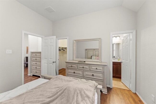 Building Photo - 11218 Puckett River Dr