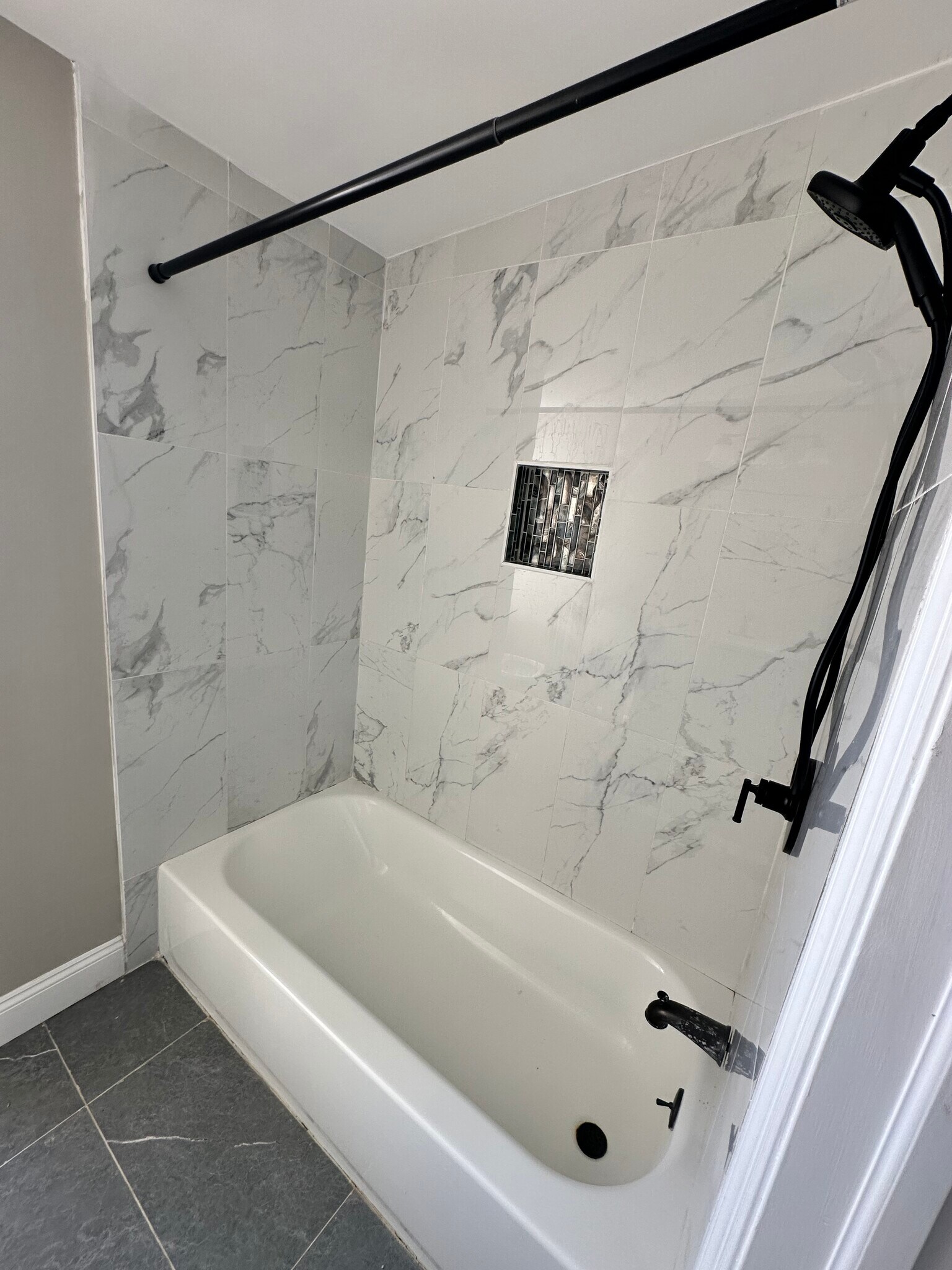 Building Photo - 2544 Turner St