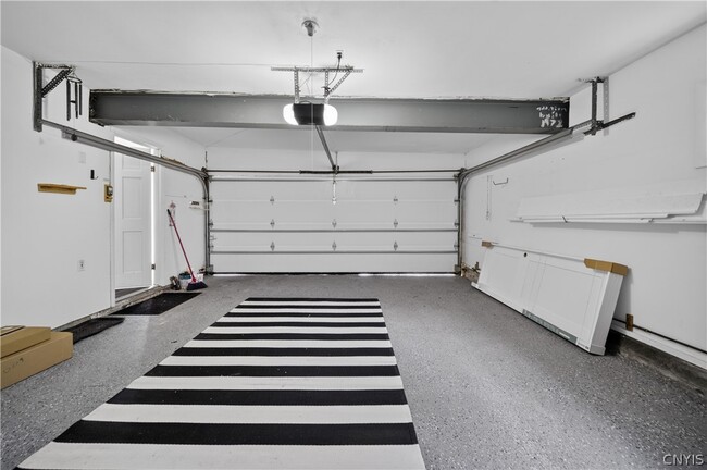 Building Photo - 103 Pelham Rd