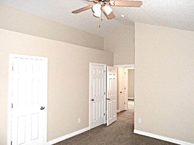 Building Photo - 7101 Winterbek Ave