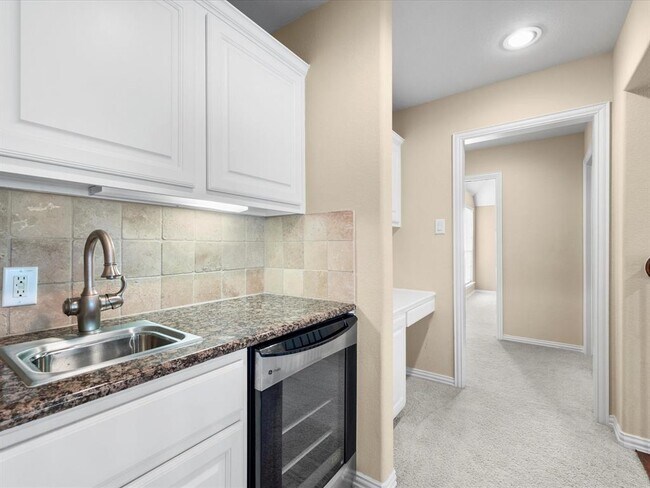Building Photo - 17306 Lake Chelan Ln