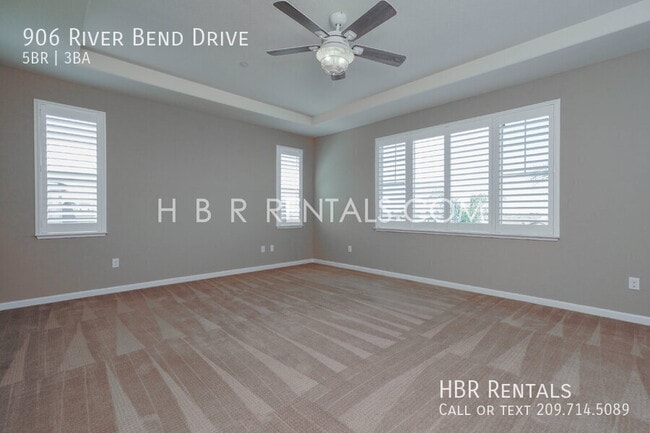 Building Photo - 906 River Bend Dr