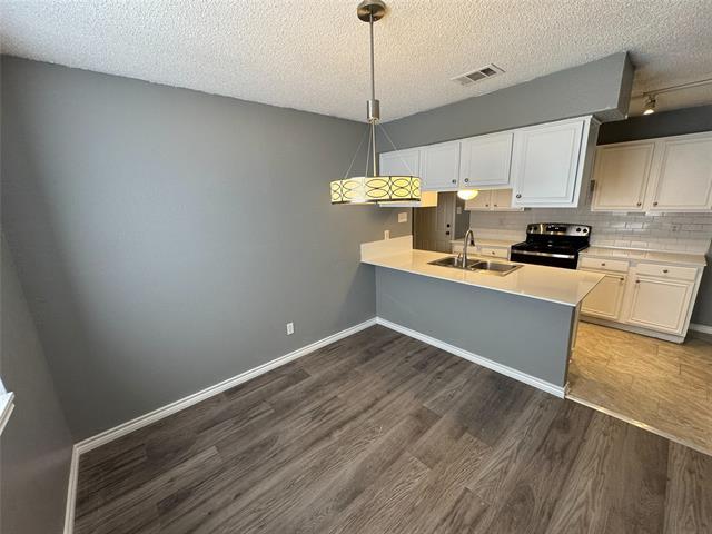 Building Photo - 1227 Brittany Way