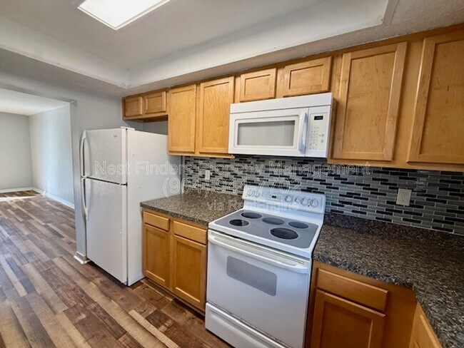 Building Photo - 11406 Bedford Oaks Dr