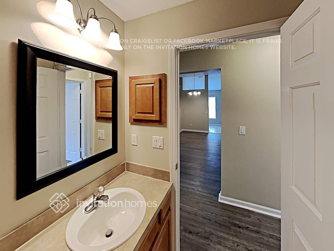 Building Photo - 3635 Live Oak Hollow Dr