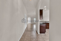 Building Photo - 238 Travertine Trail