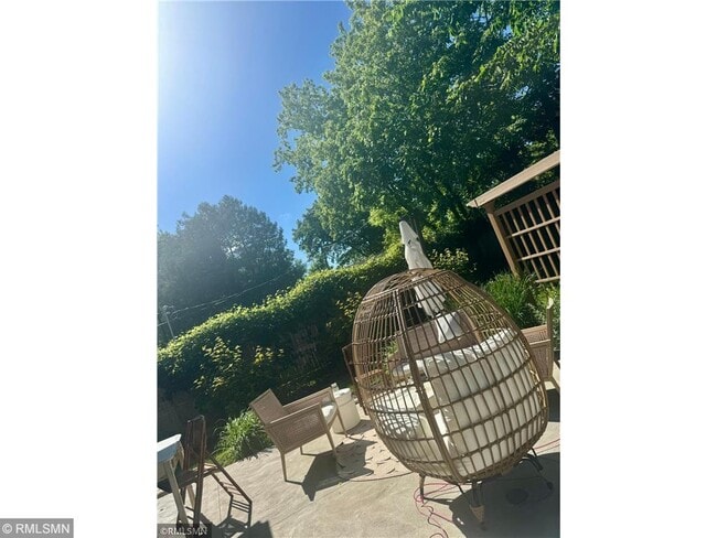 Building Photo - 39 Grove St