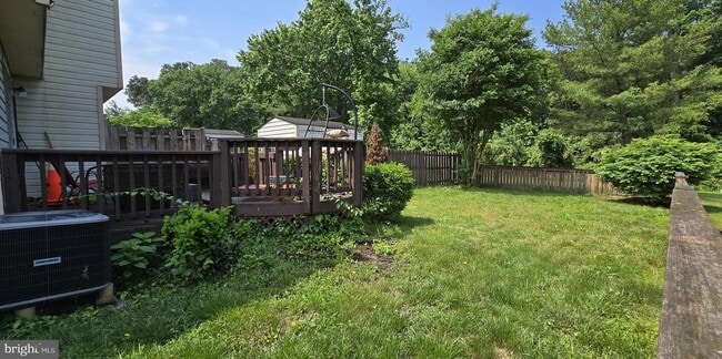 Building Photo - 3591 Laurel View Ct