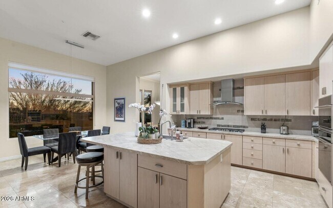 Building Photo - 11543 E Caribbean Ln