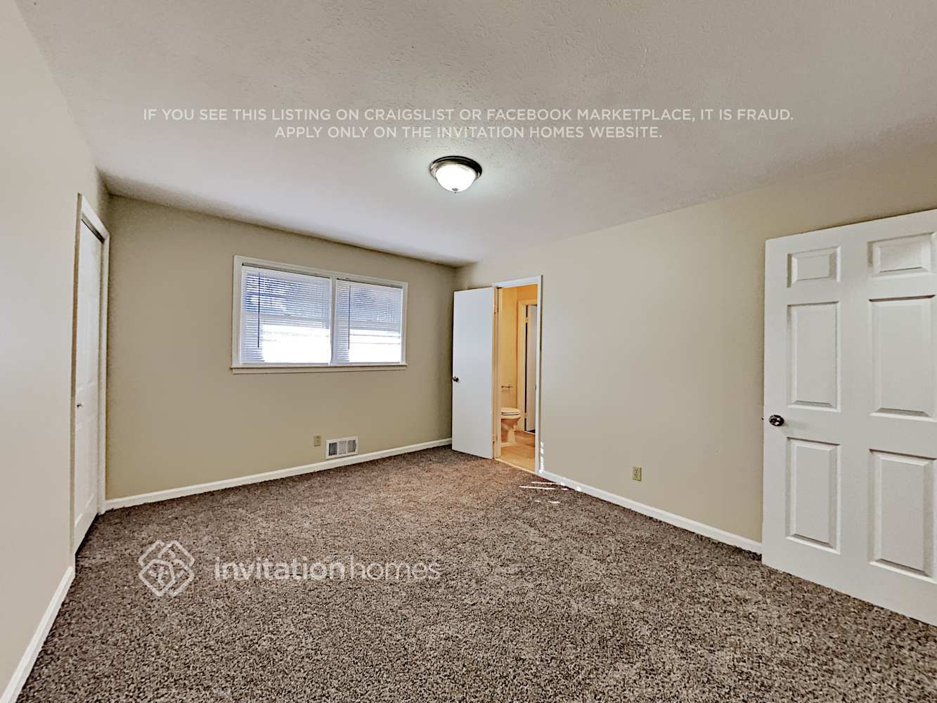 Building Photo - 624 Princess Cir