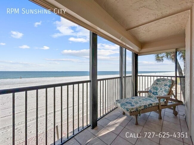 Building Photo - 17580 Gulf Blvd