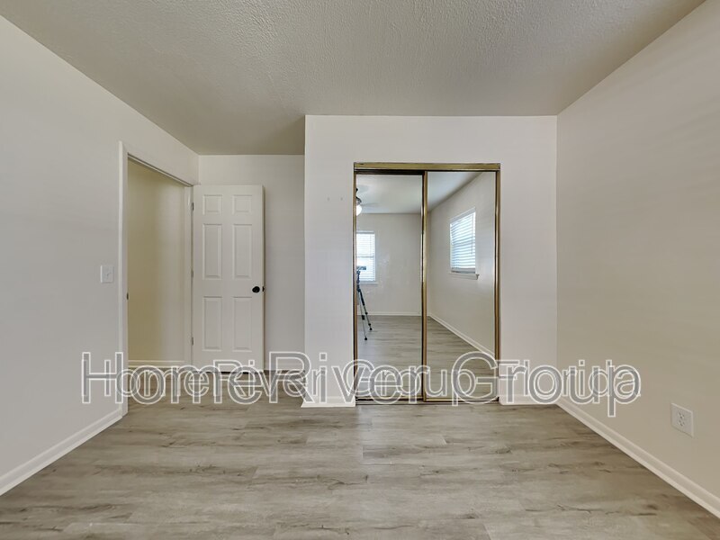 Building Photo - 11820 SE 72nd Terrace Rd