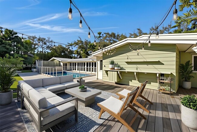 Building Photo - 6630 SW 102nd St