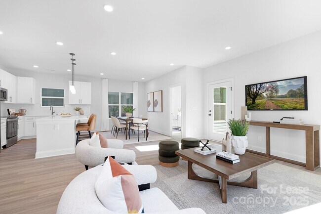 Building Photo - 9431 Weston Woods Ln