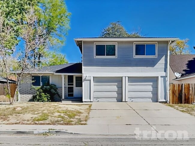 Building Photo - 945 E Huffaker Ln
