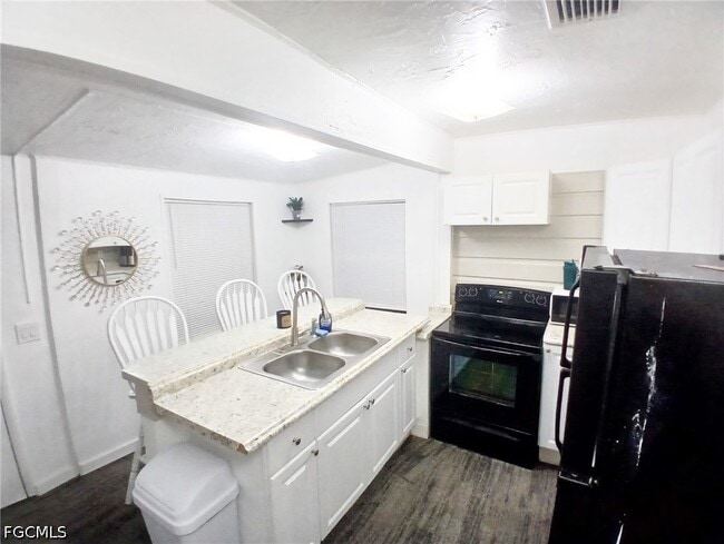 Building Photo - 47 Cypress St